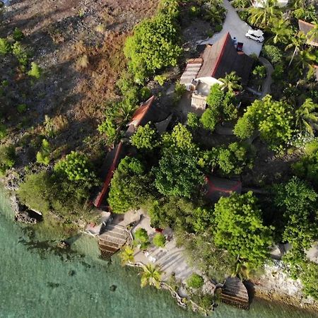 Moalboal T Breeze Coastal Resort Exterior foto