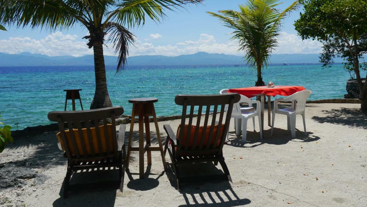 Moalboal T Breeze Coastal Resort Exterior foto